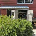 Big Red Lodge Cottage